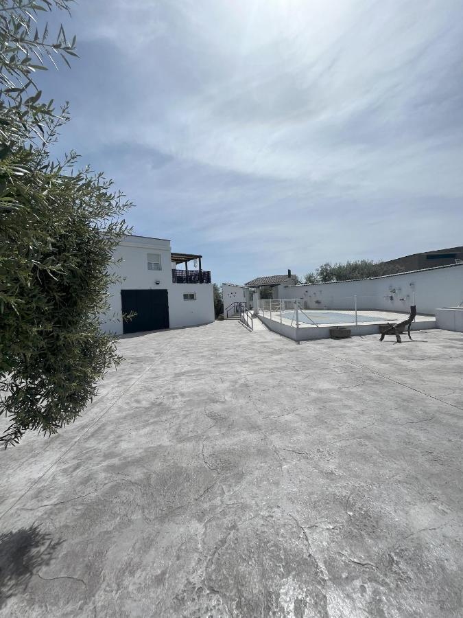 El Gallinero Almoharin Buitenkant foto